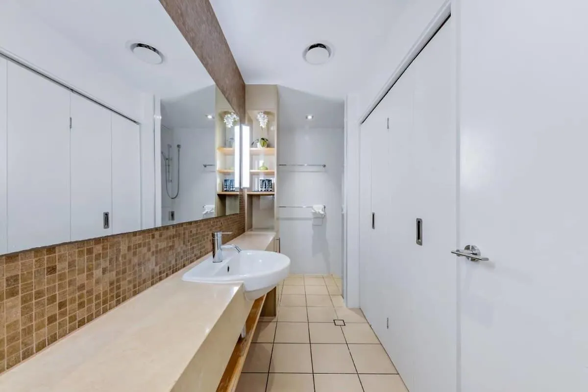 Marina Living With Whitsundays Lifestyle Apartment Airlie Beach